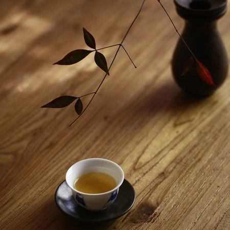 关于茶-唯美茶几茶具图片-心即是茶，茶即是心