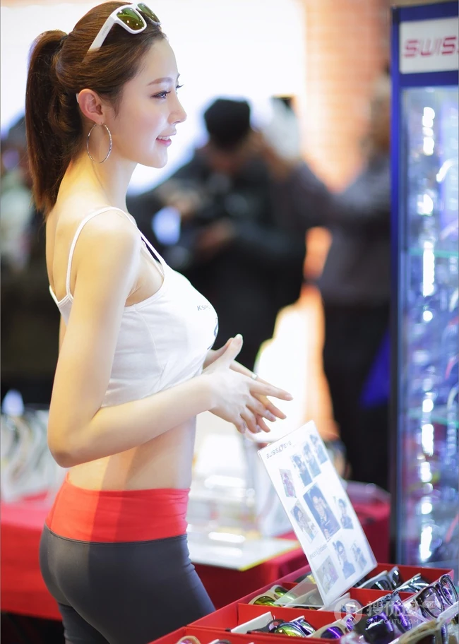 美人香车 韩国女生恩斌靓丽精选车展秀
