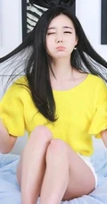 爱眯眼的可爱女生 韩佳恩高清主题造型装扮写真