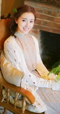 清纯可爱清新怡人 女生菅韧姿纯美写真图片