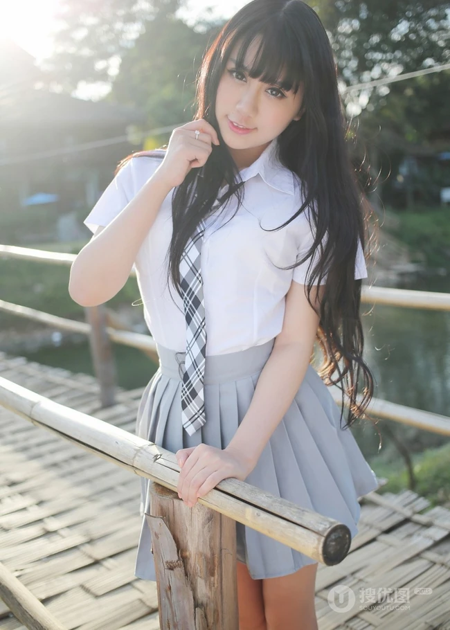 清纯机车&ldquo;学生妹子&rdquo;杨晓青儿郊游高清写真