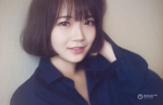 短发家居服少女朦胧清纯唯美室内写真