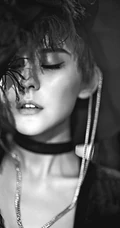 最年轻封面女郎-女生热依扎精选写真图片大全