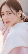 秀发如虹，秀雅绝俗-天台上的清纯轻灵女生写真