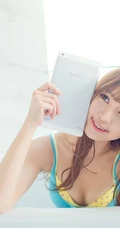 台电清纯少女可爱俏皮清新室内写真图片