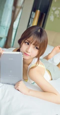 台电清纯少女可爱俏皮清新室内写真图片