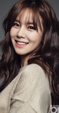 韩国女生李妍杜休闲运动装写真-展清新动人笑容