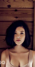 清纯玉女杨子姗气质短款装室内写真-智族GQ