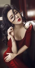 90后东北女孩 气质嫩模周宜诺唯美摄影写真照