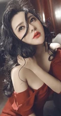 90后东北女孩 气质嫩模周宜诺唯美摄影写真照