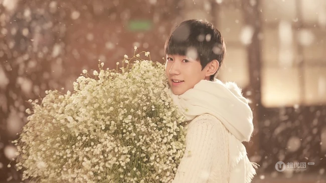 阳光小帅哥TFBOYS清新唯美在雪中写真