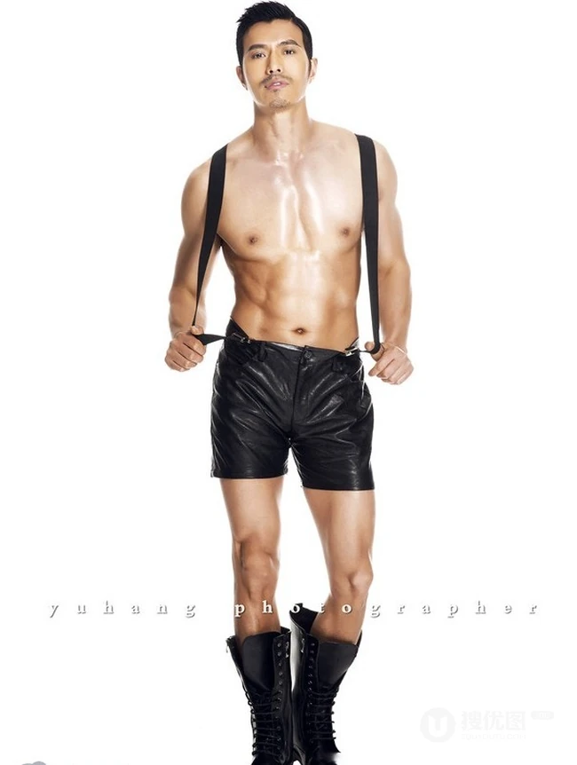 肌肉帅哥李sir时尚写真大片-展型男风尚魅力