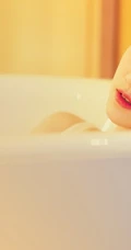 女生李玉洁Daisy气质紧身家居服室内写真
