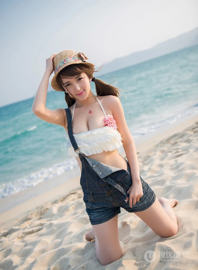 娇俏玲珑，可爱气质 女生小潘鼠高清写真集节选