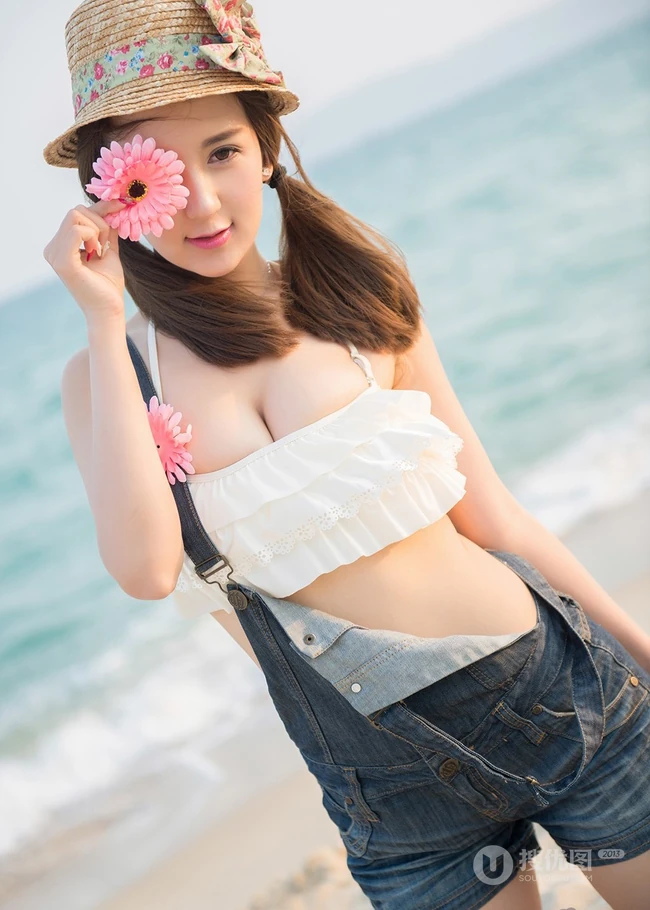娇俏玲珑，可爱气质 女生小潘鼠高清写真集节选
