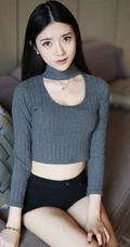 高挑嫩模于小小姐紧身短裤写真-苗条身材尽显
