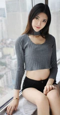 高挑嫩模于小小姐紧身短裤写真-苗条身材尽显