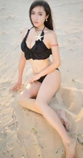 海边沙滩女生 魅妍社嫩模Ashely丽丽泳装气质图片