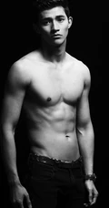 肌肉型男李子峰高清造型黑白写真-展完美健硕身材