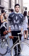 帅哥曾舜晞街拍图片