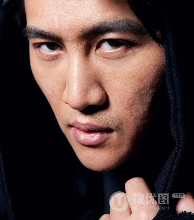 宋允皓黑白写真 手持黑伞绅士儒雅