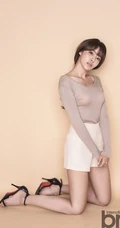 韩国女生郑多律高清气质写真-紧身牛仔或短裙皆动人