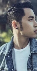 MIC男团成员个人写真照-时尚酷帅魅力十足