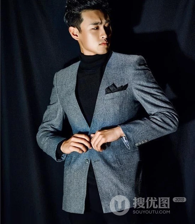 酷帅型男王彦霖时尚西装写真 表情丰富动作不羁
