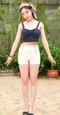于姬Una高清夏日清新短裤写真 清爽气质美丽大方