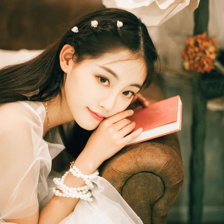 漂亮女生唯美侧脸图片
