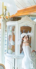 气质时尚女生LYiningLynn气质肩带连衣裙，泳装盐田写真图集