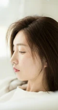 女明星江疏影白衣白裤唯美浴室写真图片