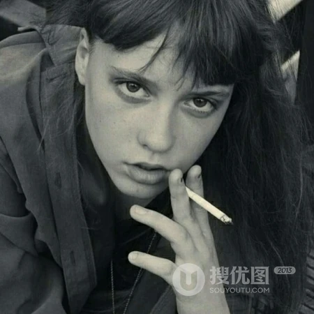 欧女生生个性非主流伤感唯美纯黑白微信头像