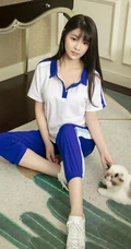 清新可爱齐刘海发型女生Sarah学生制服装好看写真