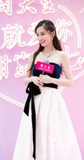 Angelababy首饰代言写真图片，气质礼裙长裙梦幻唯美