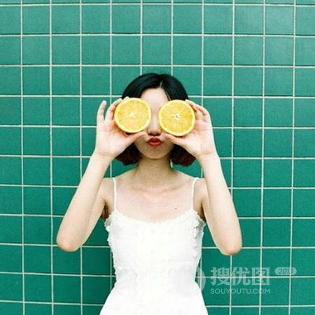 短发女生可爱唯美或伤感或看海等好看的微信头像