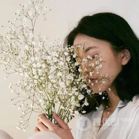 短发女生可爱唯美或伤感或看海等好看的微信头像