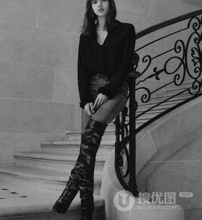 泰国籍女歌手Lisa最新个人写真、舞台照、生活照图集