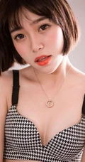 可爱气质短发少女肩带家居服居家下厨房写真图片