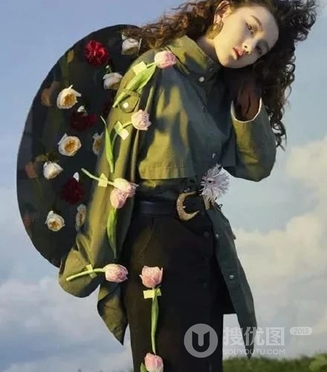 明星羊毛卷发型图片欣赏，自带叛逆感，复古又摩登 第1张