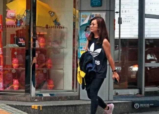梁静茹和老公真的分居了吗，梁静茹和老公赵元同如今关系如何？