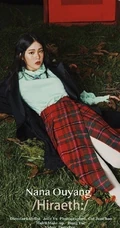 欧阳娜娜欧美风艺术写真图片，脸上雀斑妆活脱像个欧女生孩