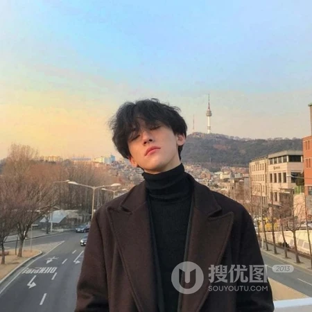 2019帅气好看的男生帅哥伤感忧郁气质微信头像