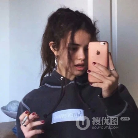 欧美时尚个性金发少女霸气潮流微信头像