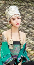 苗族女生爱丽莎山村山寨气质少数名族风写真图片
