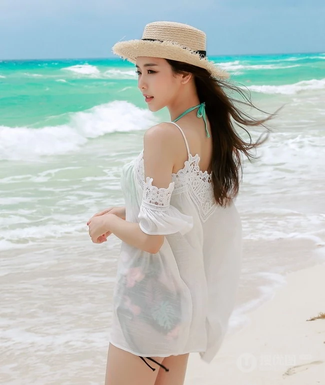 韩国气质女生朴多贤海边沙滩泳装气质诱人写真
