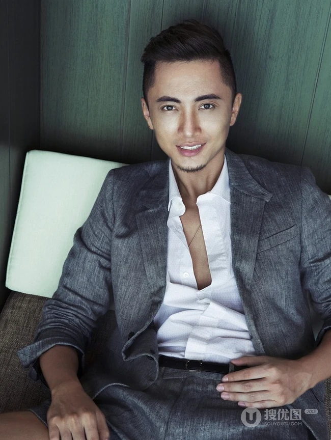 酷帅型男贾景晖度假休闲写真