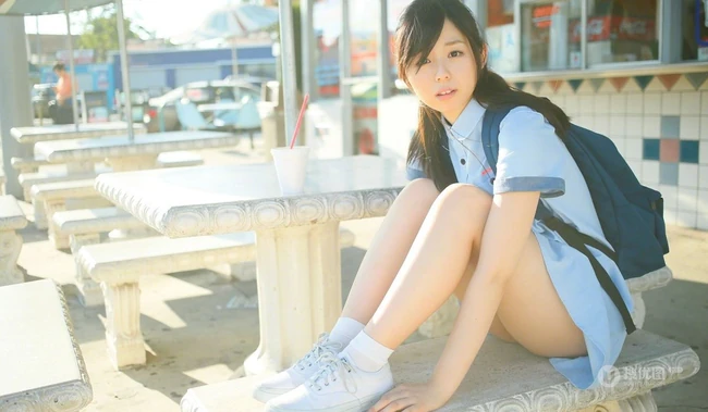 日本写真销量亚军小池里奈高清图集