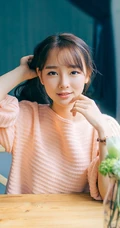 清纯毛衣少女婷婷唯美居家休闲写真
