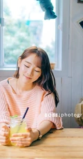 清纯毛衣少女婷婷唯美居家休闲写真